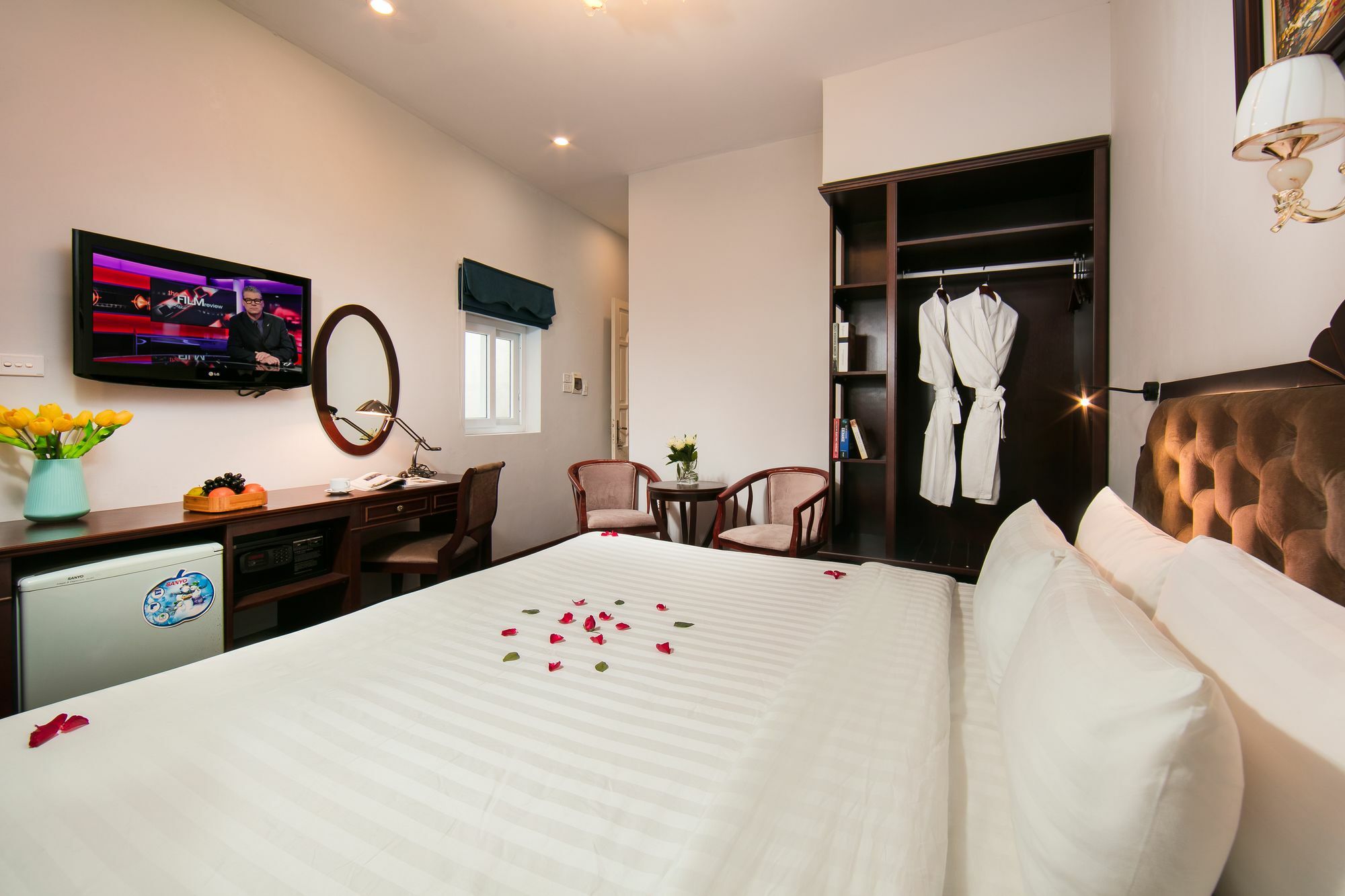 Labevie Hotel Hanoi Exterior photo